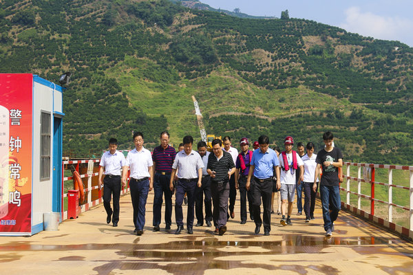 调研现场2_副本.jpg?x-oss-process=style/sim